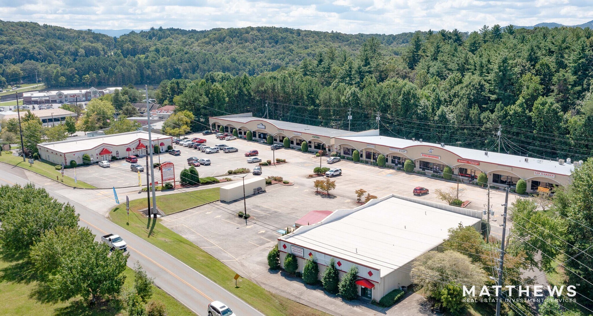 772 Maddox Dr, East Ellijay, GA 30540 Clock Tower Center