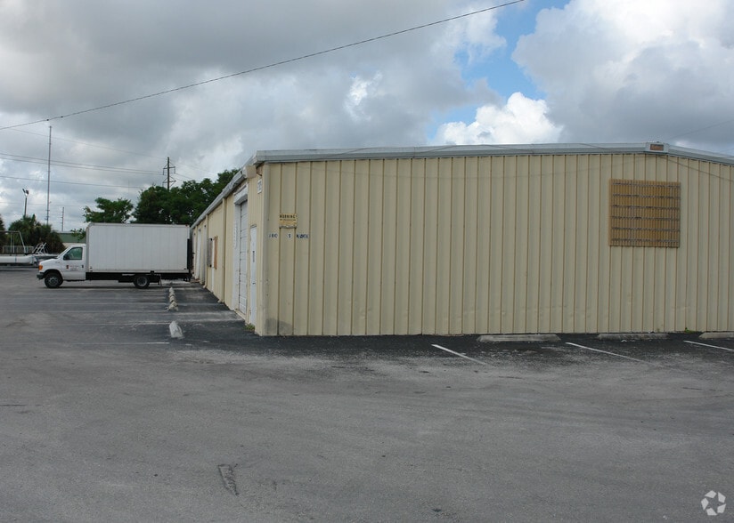 700 S Milwee St, Longwood, FL for lease - Building Photo - Image 1 of 7