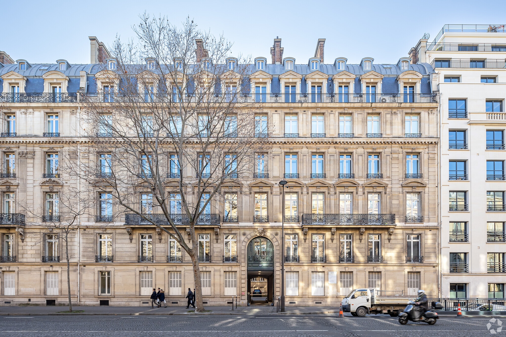 155 Boulevard Haussmann, Paris for lease Building Photo- Image 1 of 6