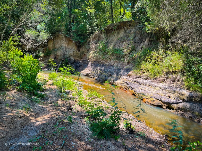 Hwy 79 300 CR 354 Gause Texas 77857, Gause, TX for sale - Building Photo - Image 2 of 9