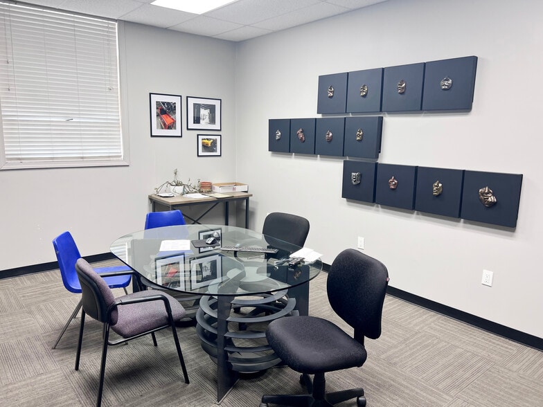 5000 E 59th St, Kansas City, MO for sale - Interior Photo - Image 2 of 6