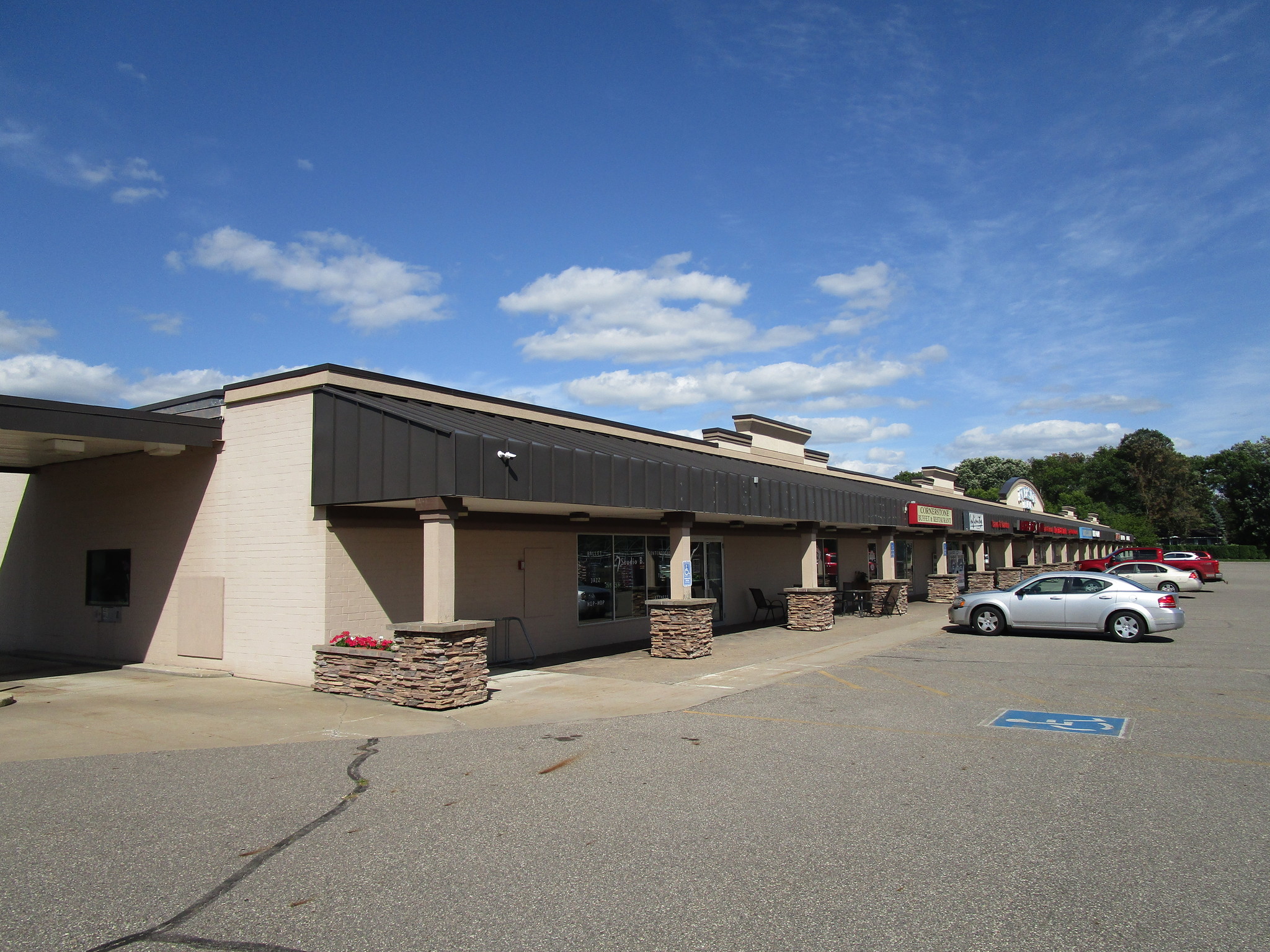 101 7th St N, Sartell, MN for sale Building Photo- Image 1 of 1