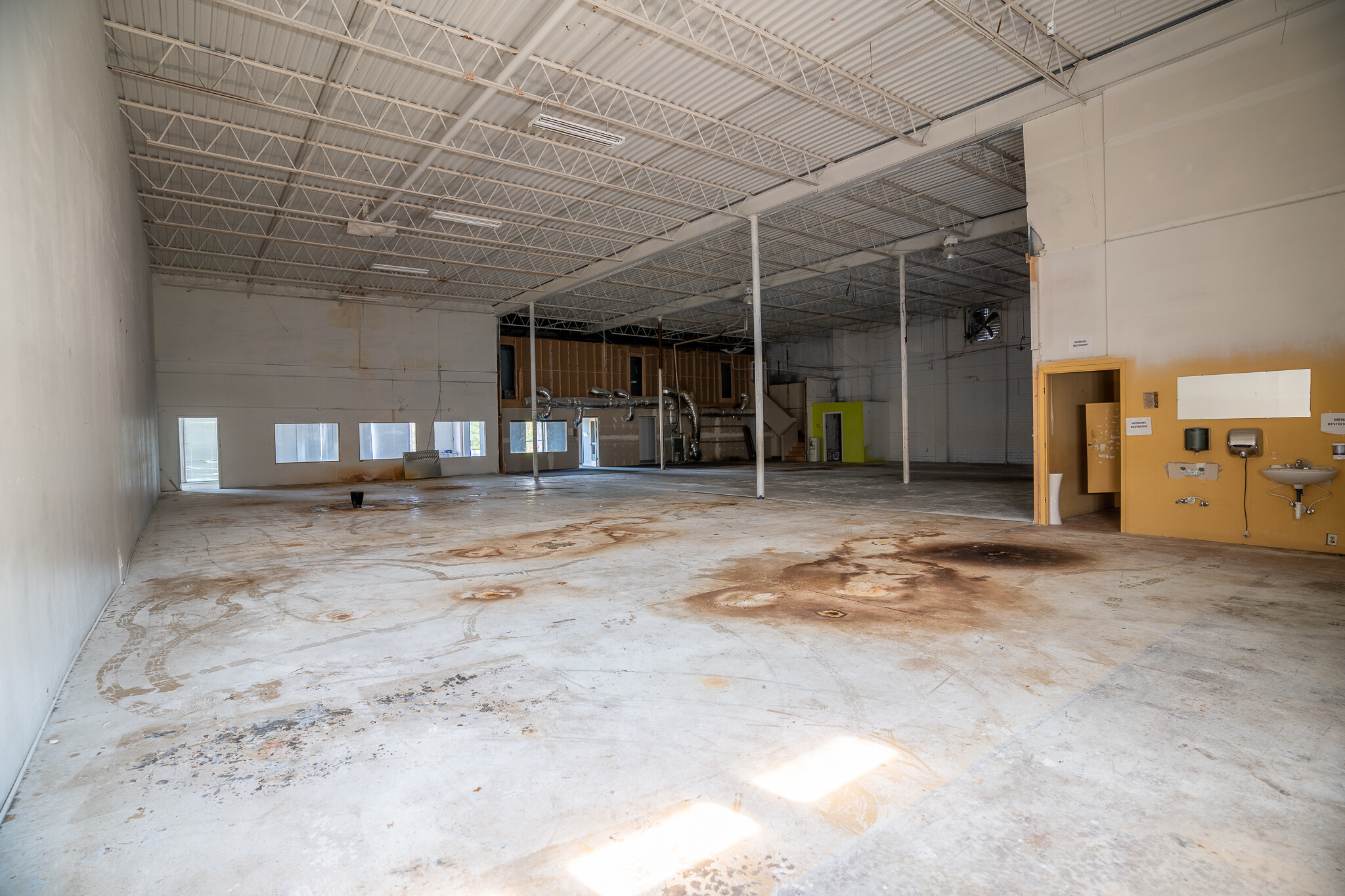 2800 Lithonia Industrial Blvd, Lithonia, GA 30058 - Industrial for Sale ...