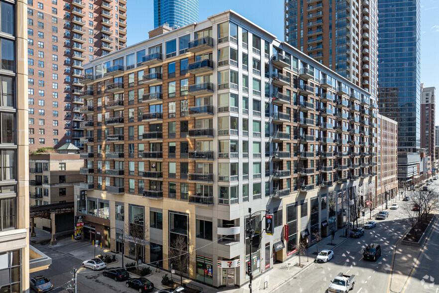 1 E 8th St, Chicago, IL for sale - Primary Photo - Image 1 of 1