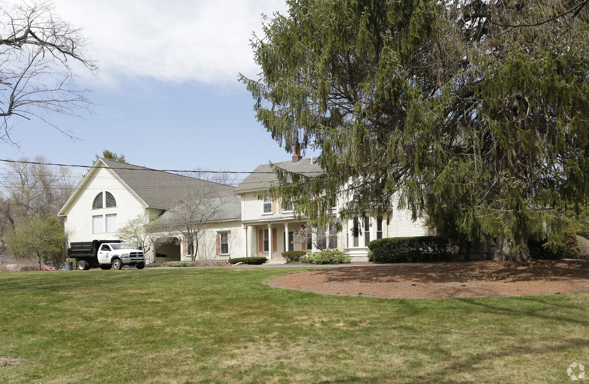 604 Daniel Webster Hwy, Merrimack, NH for sale Primary Photo- Image 1 of 1