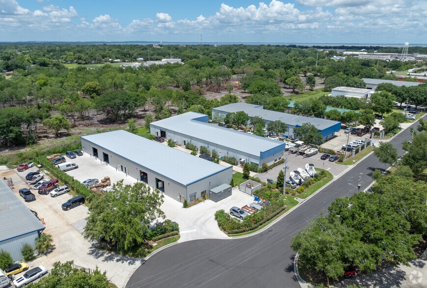 776 business park blvd, Winter Garden, FL for lease - Building Photo - Image 3 of 15