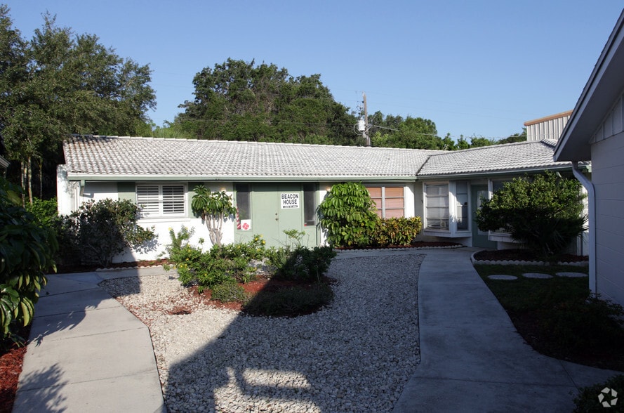 1680 Tamiami Trl S, Venice, FL for sale - Primary Photo - Image 1 of 1