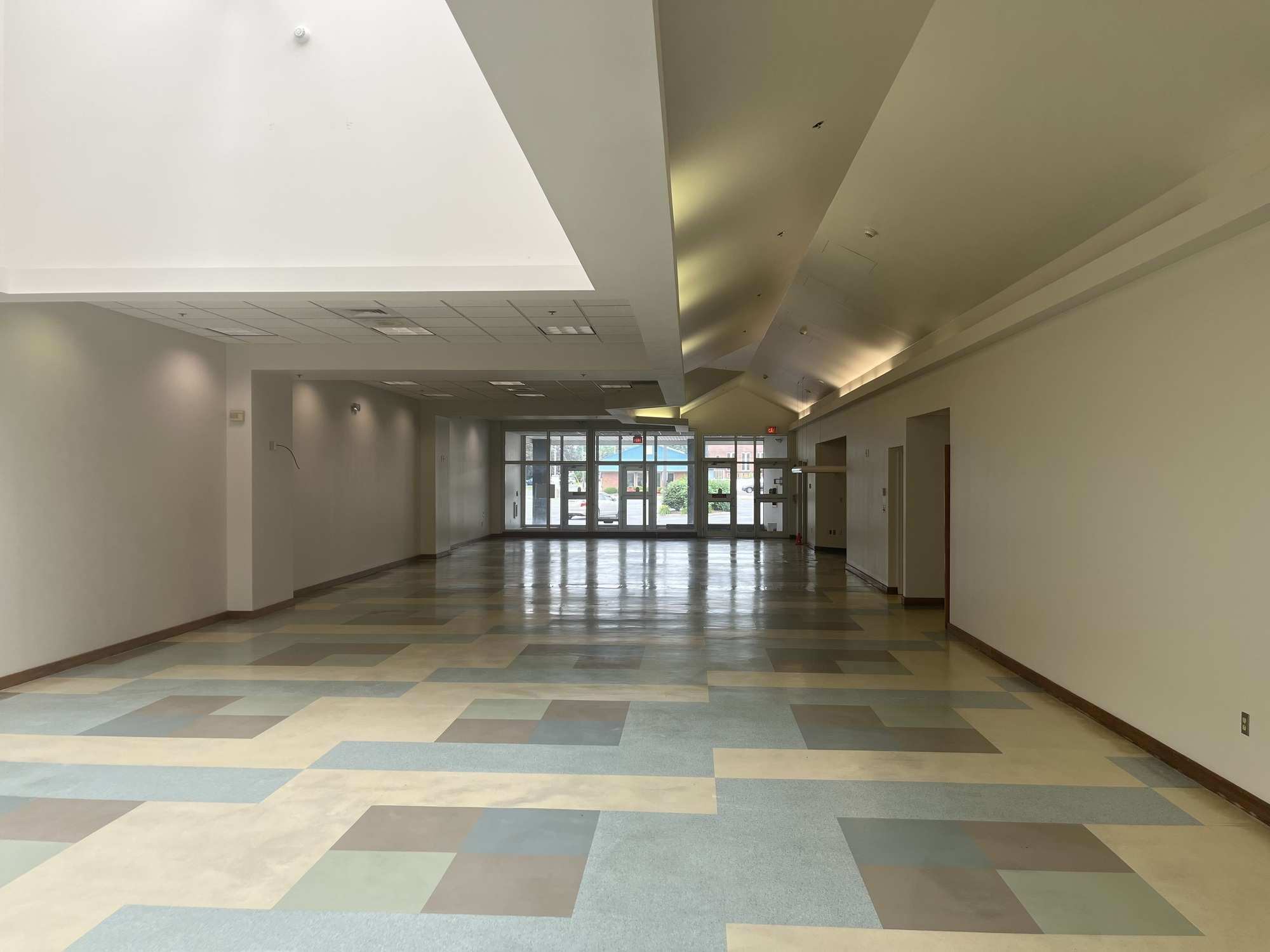 760-780 Broad St, Montoursville, PA for sale Building Photo- Image 1 of 4