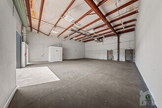 550 Holts Lake Ct, Apopka, FL for lease Interior Photo- Image 1 of 8