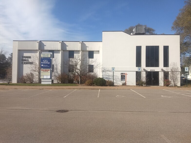 2831 Post Rd, Plover, WI for sale - Building Photo - Image 1 of 1