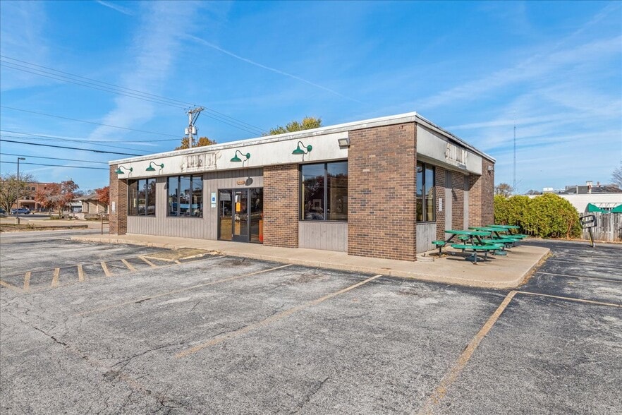 425 S Grand Ave E, Springfield, IL for lease - Building Photo - Image 1 of 6