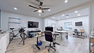 715-717 Queen St E, Toronto, ON for lease Building Photo- Image 2 of 5