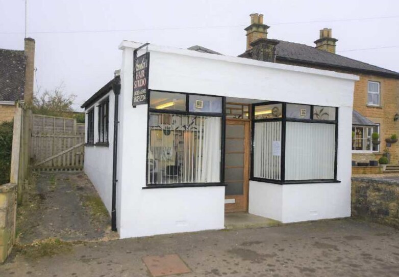 Lansdowne, Bourton On The Water for sale Primary Photo- Image 1 of 1