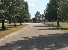 11550 Munson Hwy, Milton FL - Self Storage Facility