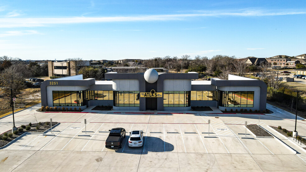 3251 Harvey Rd, College Station, TX for lease - Building Photo - Image 1 of 6