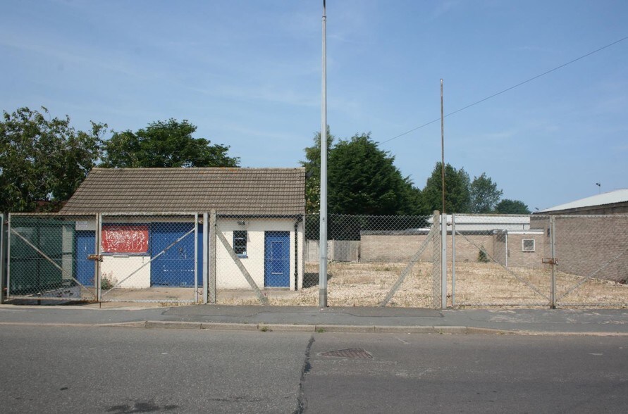 Grantham Dr, Skegness for sale - Primary Photo - Image 1 of 1