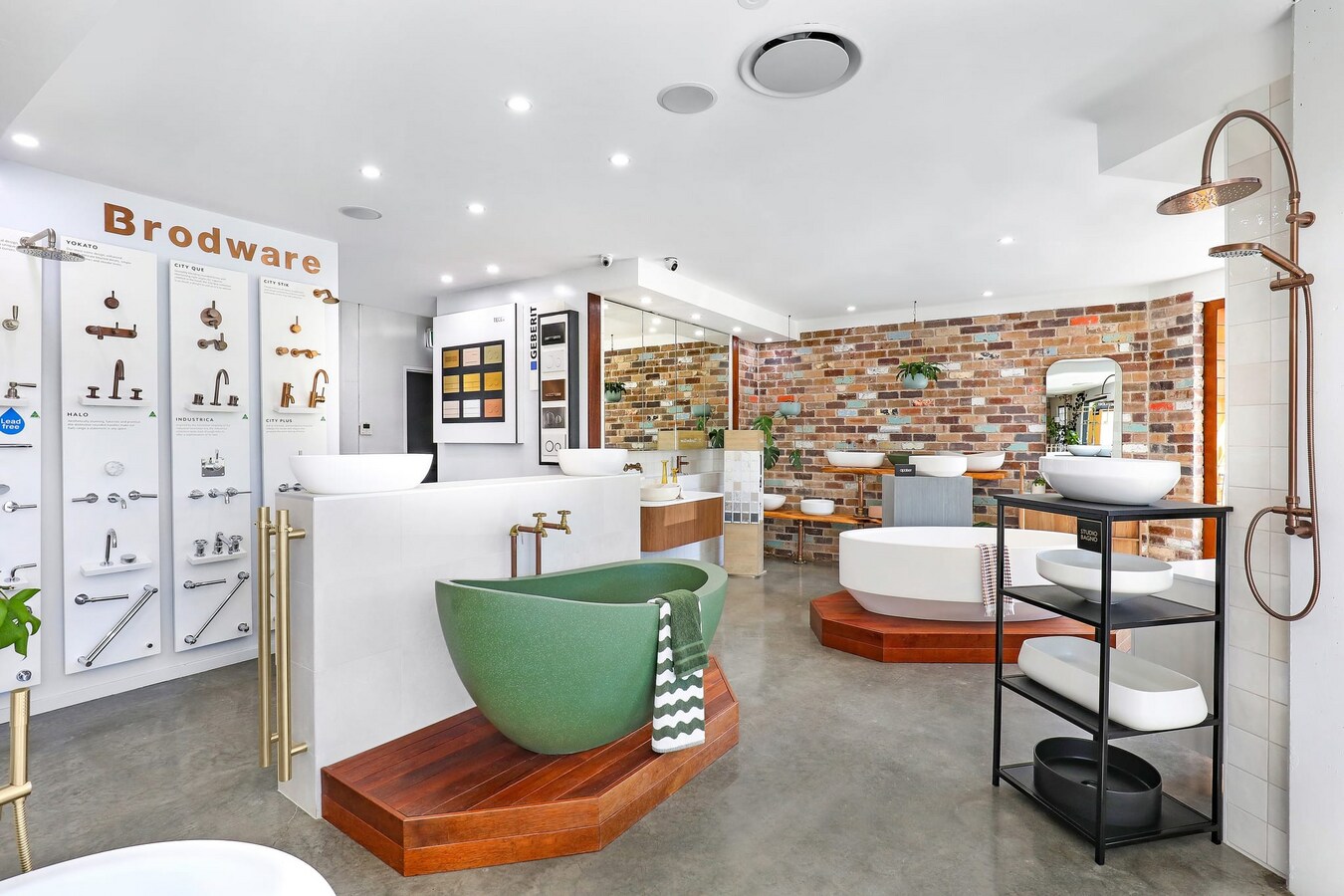 54 Montague St, North Wollongong, NSW 2500 - Unit 1 -  - Interior Photo - Image 2 of 10