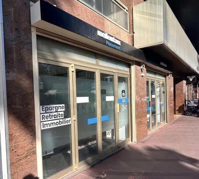 Retail in Cannes for sale - Building Photo - Image 2 of 9