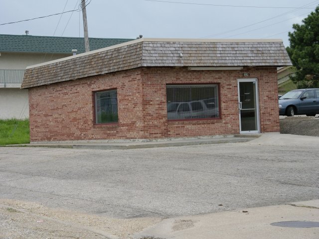 5219 SW 7th St, Topeka, KS for sale Primary Photo- Image 1 of 1