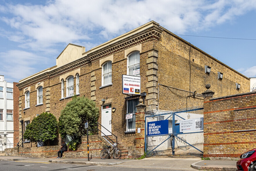 6 Blundell St, London for sale - Building Photo - Image 1 of 42