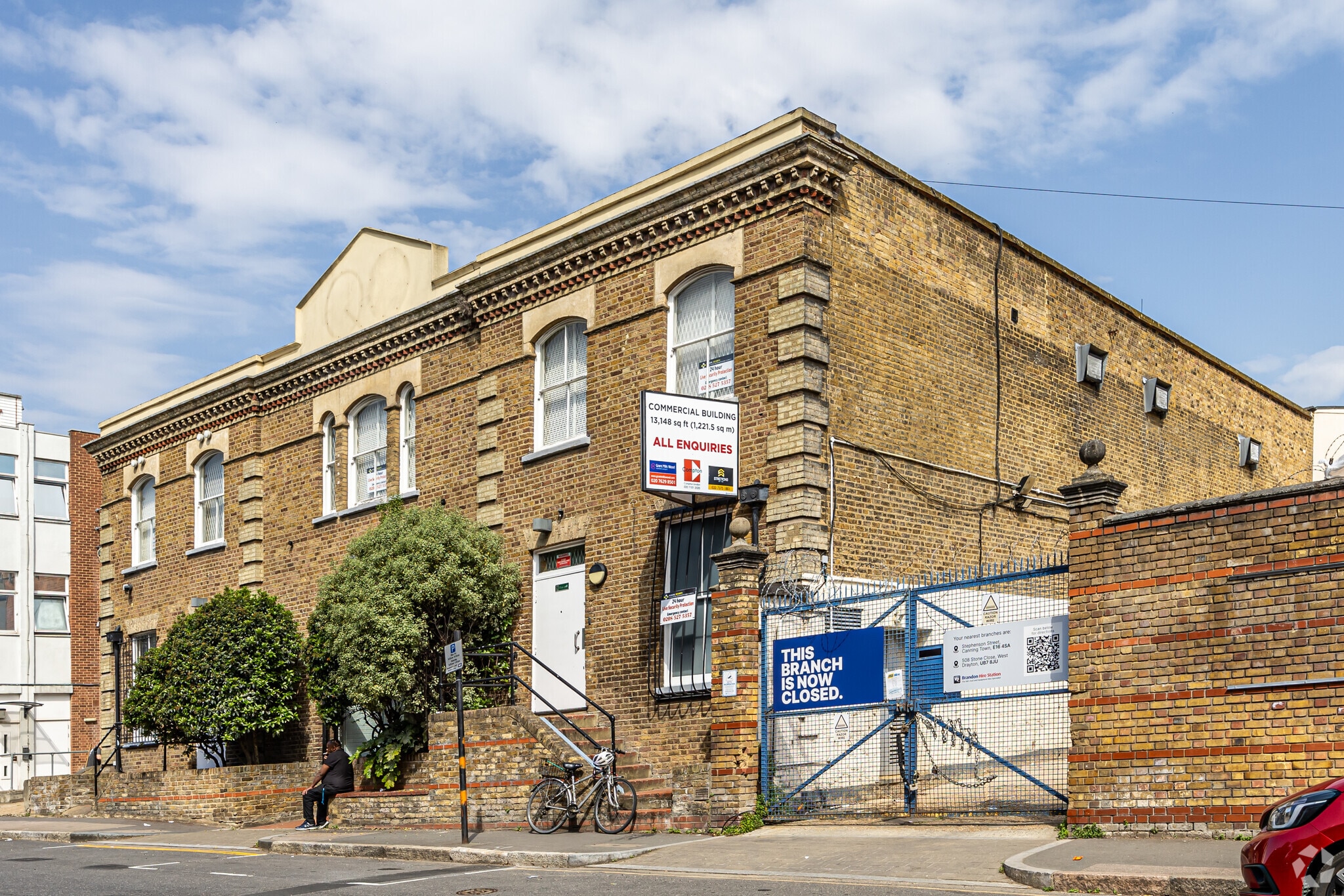 6 Blundell St, London for sale Building Photo- Image 1 of 43