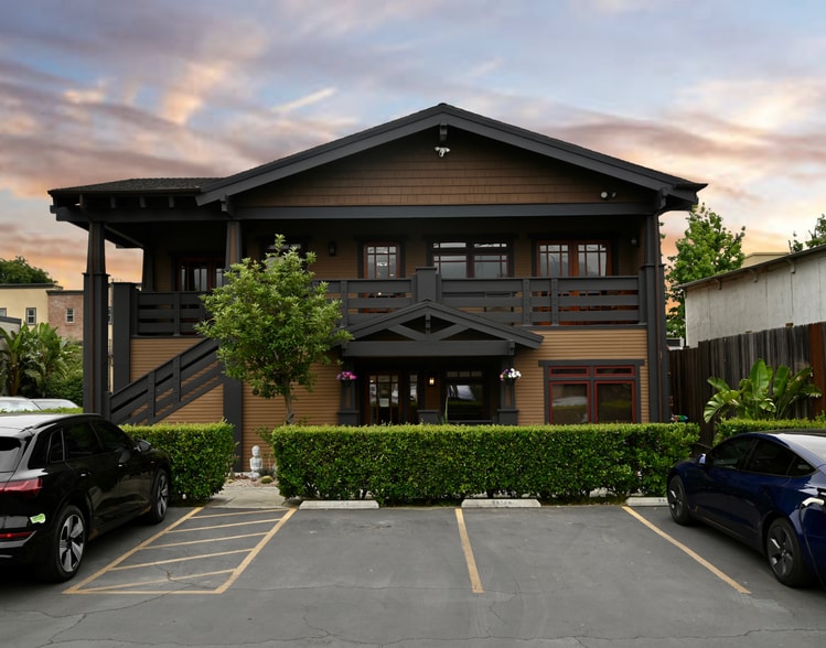 139 E Olive Ave, Monrovia, CA for lease - Building Photo - Image 2 of 8