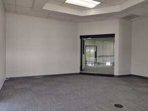 3636 Camino del Rio N, San Diego, CA for lease Interior Photo- Image 2 of 8