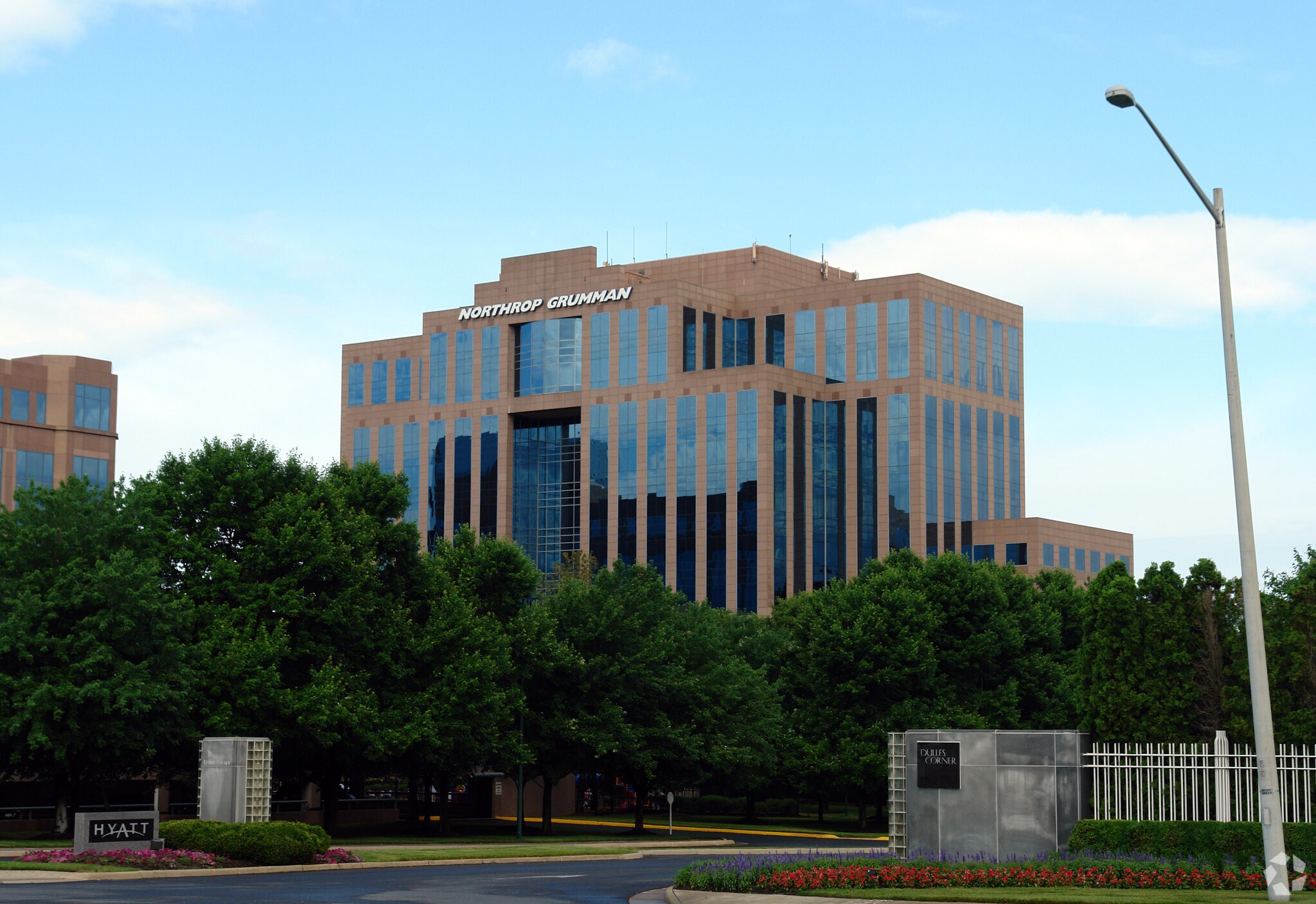 2340 Dulles Corner Blvd, Herndon, VA 20171 - 2340 | LoopNet - 2340 Dulles Corner Blvd Herndon Va 20171