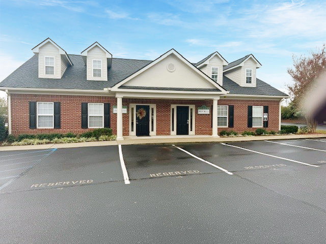 4 Davis Keats Dr, Greenville, SC for lease - Building Photo - Image 1 of 6