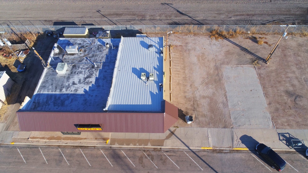 121 W 1st St, Hershey, NE for sale - Aerial - Image 3 of 19