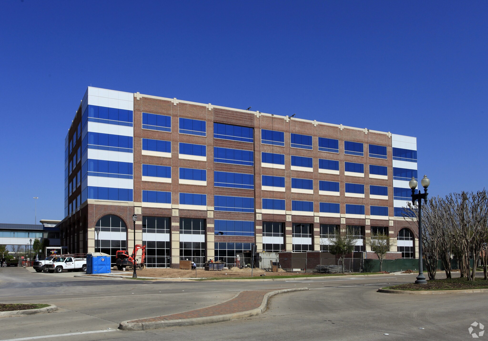 2245 Texas Dr, Sugar Land, TX 77479 - The Texas Drive Building | LoopNet