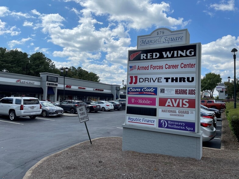 875 Mansell Rd, Roswell, GA for lease - Building Photo - Image 3 of 4