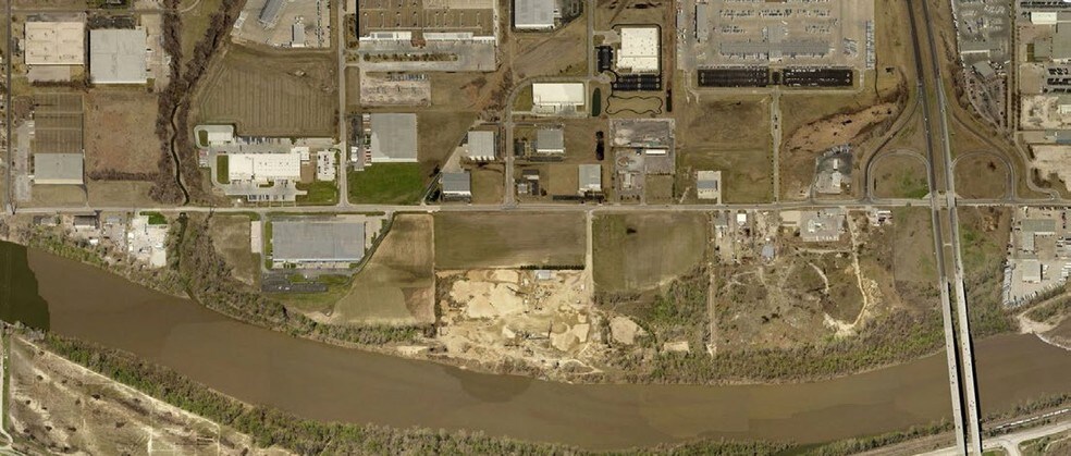 10011 Woodend Rd, Edwardsville, KS for lease - Aerial - Image 3 of 8