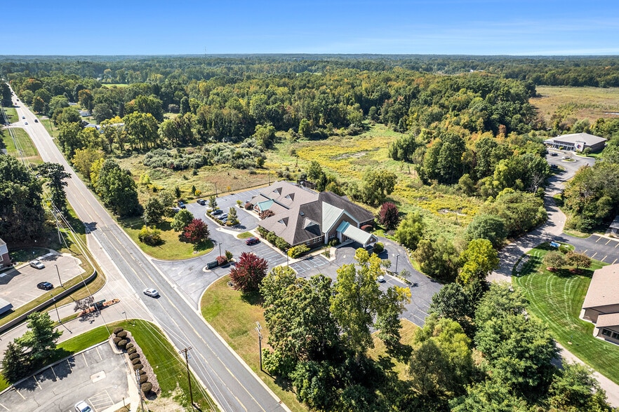 3770 Capital Ave SW, Battle Creek, MI for sale - Building Photo - Image 2 of 73