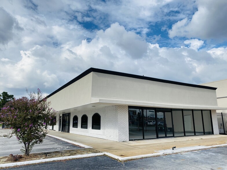 12331 Jones Rd, Houston, TX for lease - Building Photo - Image 1 of 1