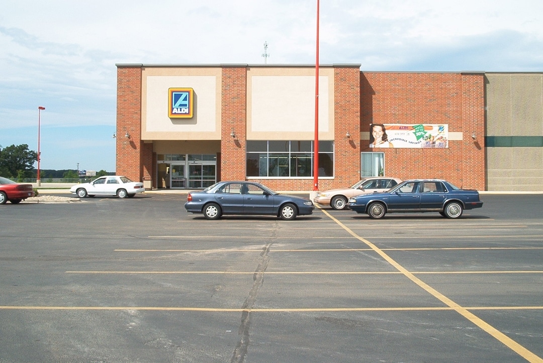 1700 17th St NW, Austin, MN for sale Building Photo- Image 1 of 1