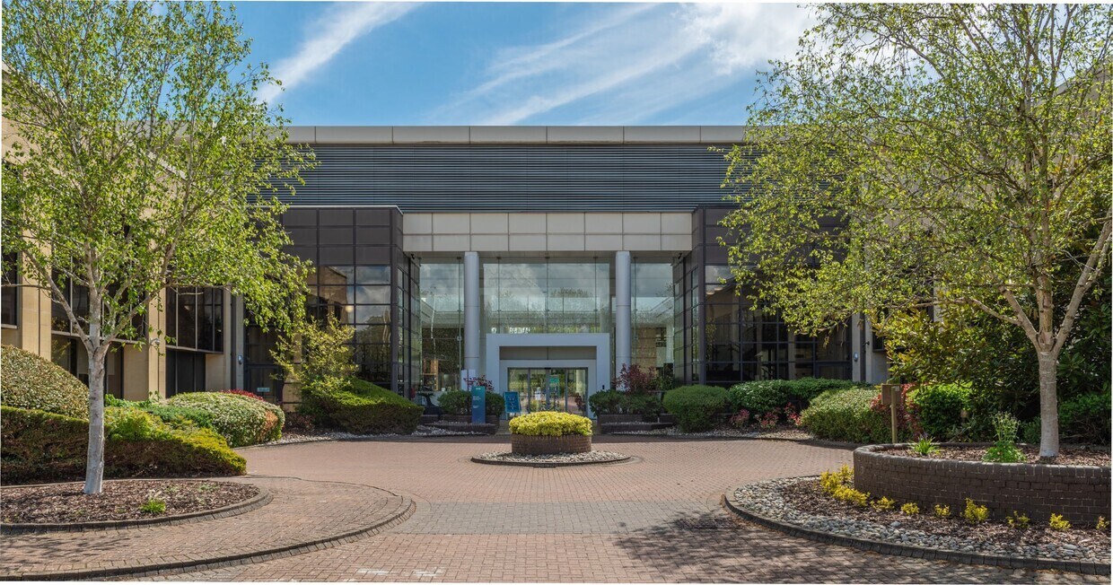Whitehill Way, Swindon for lease Building Photo- Image 1 of 4
