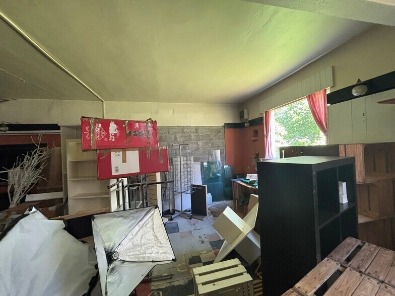 Mar Rd, Braemar for sale - Building Photo - Image 3 of 3