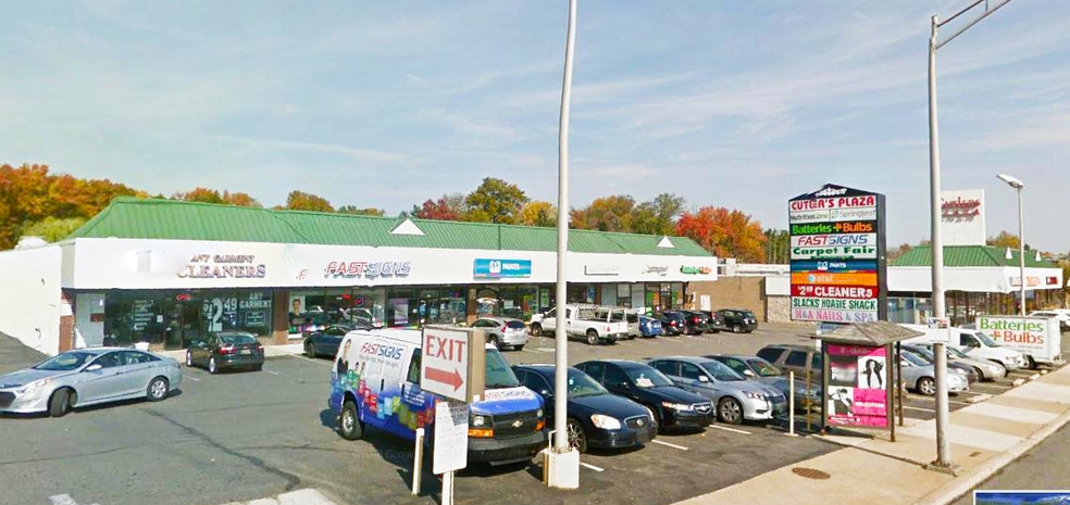 144-166 W Baltimore Pike, Springfield Township, PA for lease - Building Photo - Image 2 of 5