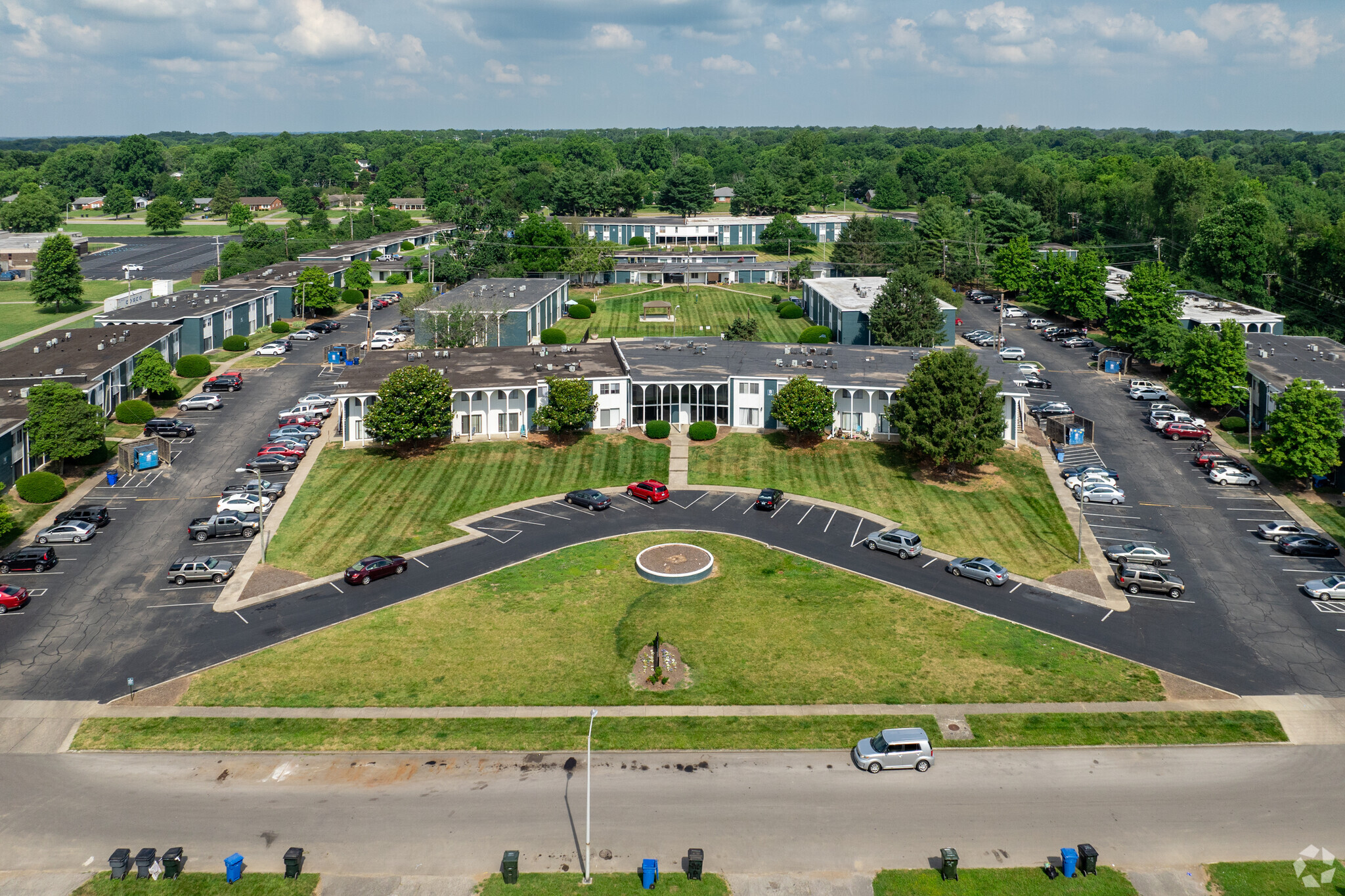 2111 Lansill Rd, Lexington, KY for sale Primary Photo- Image 1 of 1