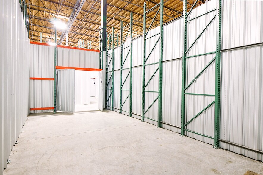 205 E Alma Ave, San Jose, CA 95112 ReadySpaces San Jose