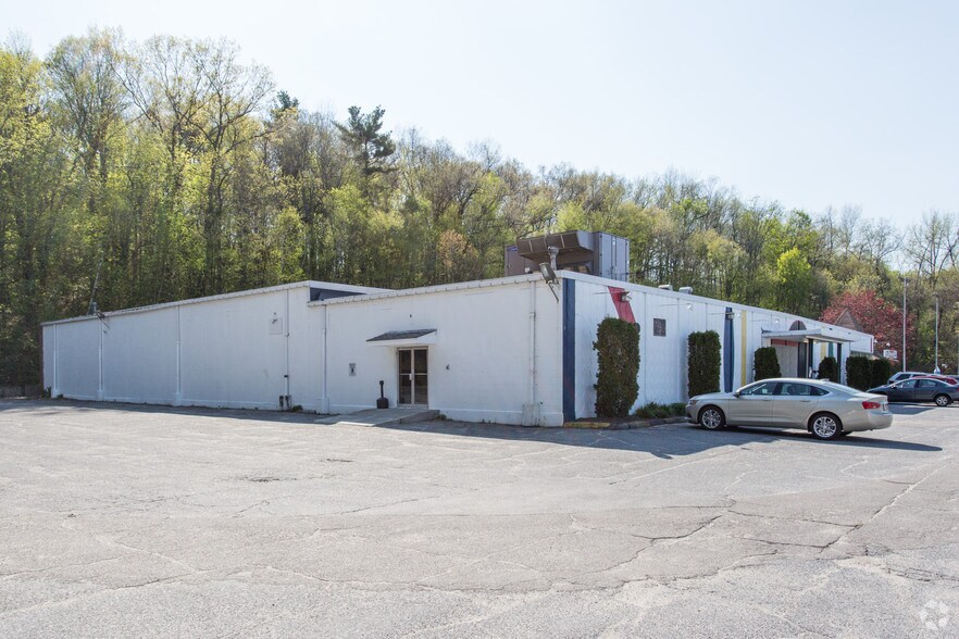 640 N Main St, Leominster, MA for sale - Primary Photo - Image 1 of 1