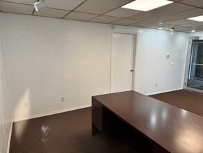 845 S Main St, Bountiful, UT for lease Interior Photo- Image 2 of 15