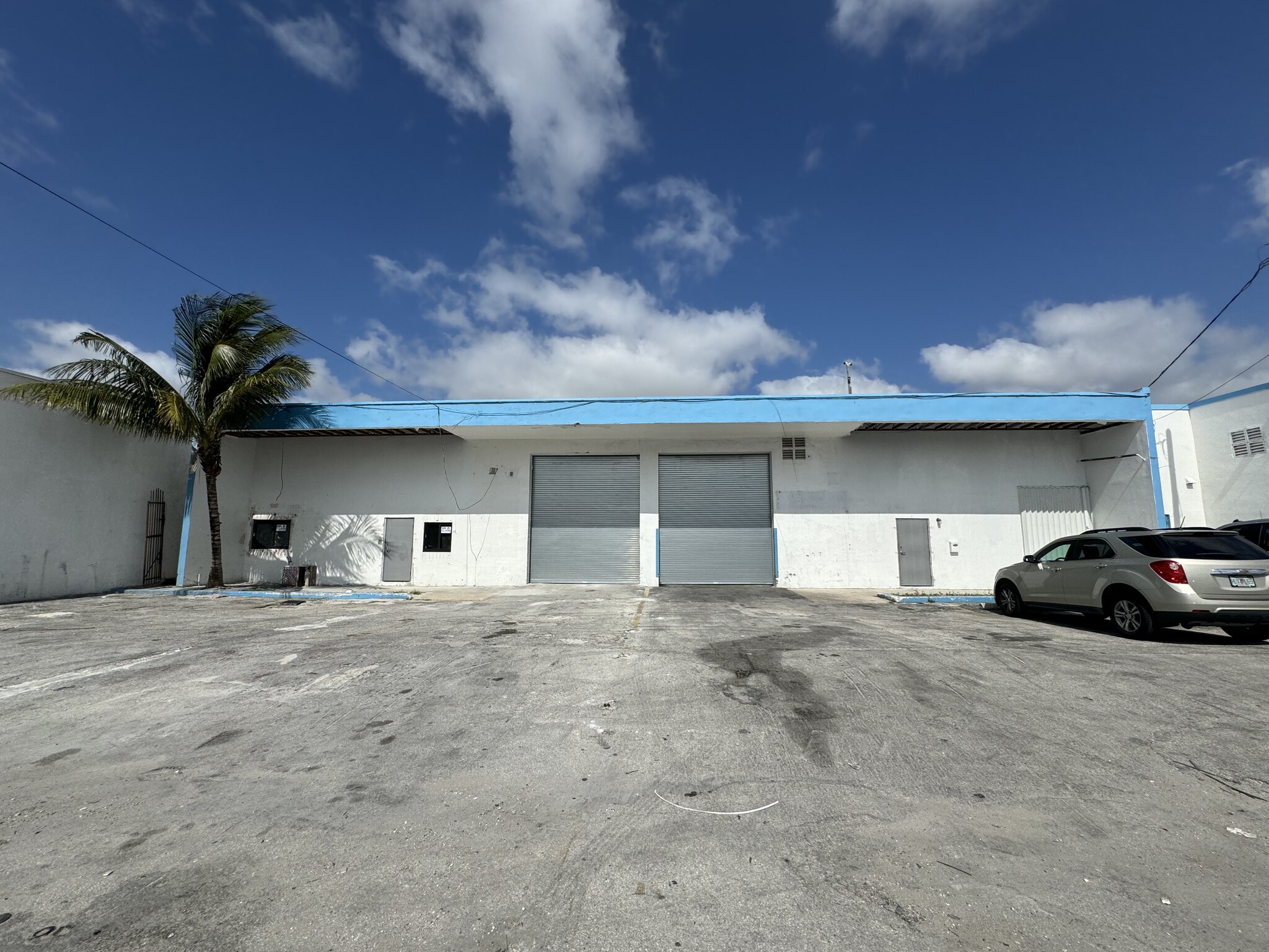 400-410 E 10th Ct, Hialeah, FL for sale Building Photo- Image 1 of 1