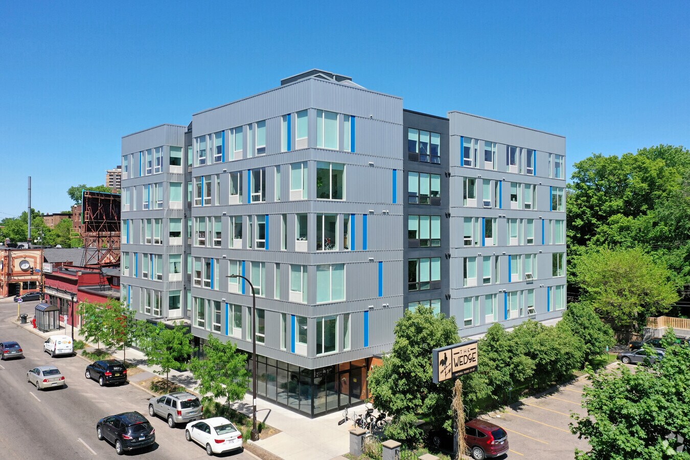 2015 Lyndale Ave, Minneapolis, MN 55405