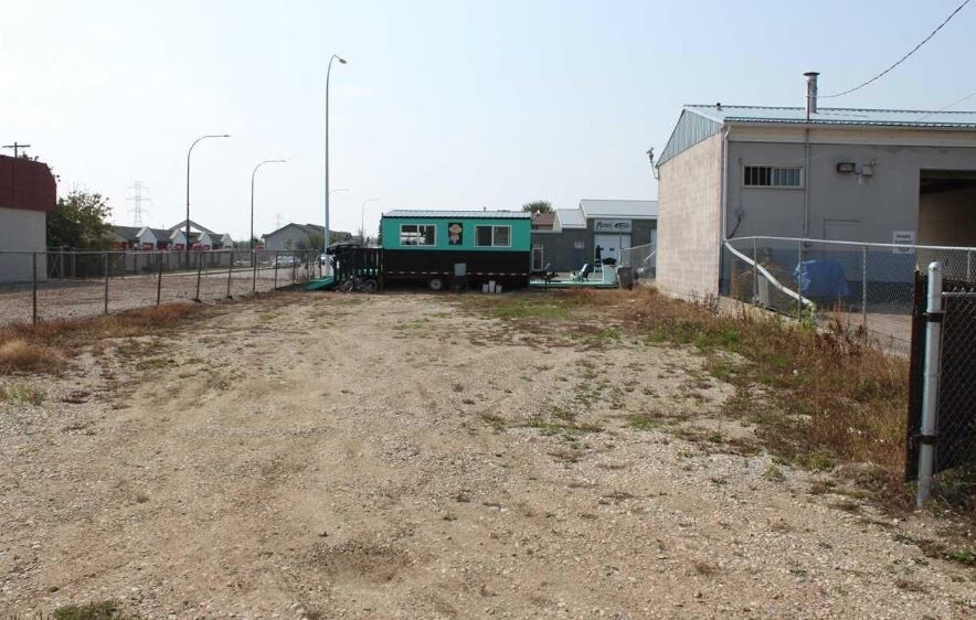 5111 50 St, Wabamun, AB T0E 2K0