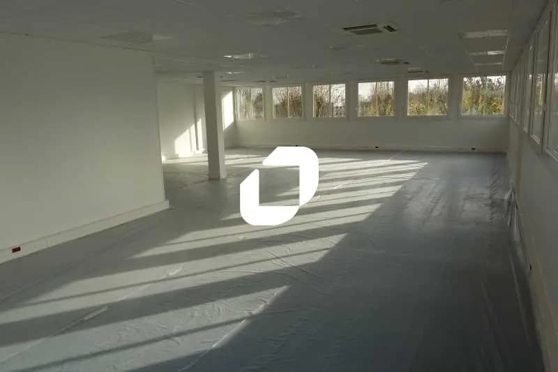 8 Avenue Leon Harmel, Antony for lease - Building Photo - Image 3 of 8