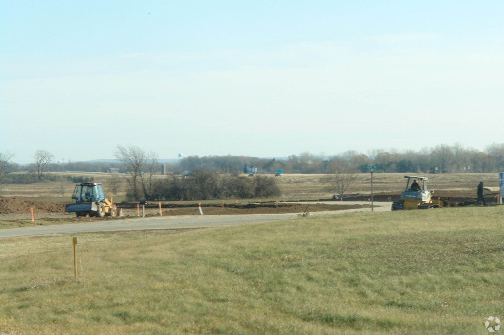 9042 Campers Way, Neenah, WI for sale Primary Photo- Image 1 of 1