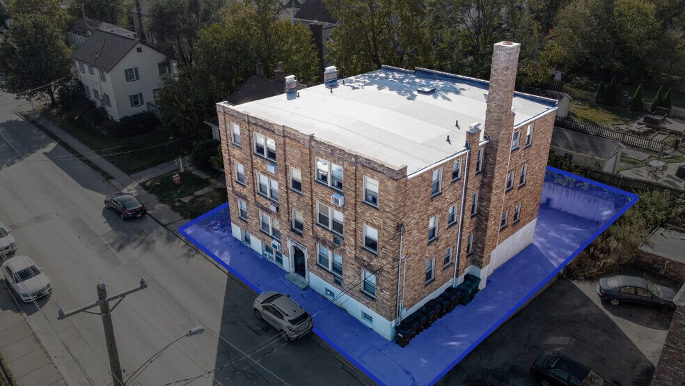 2771 Robertson Ave, Cincinnati, OH for sale - Primary Photo - Image 1 of 1