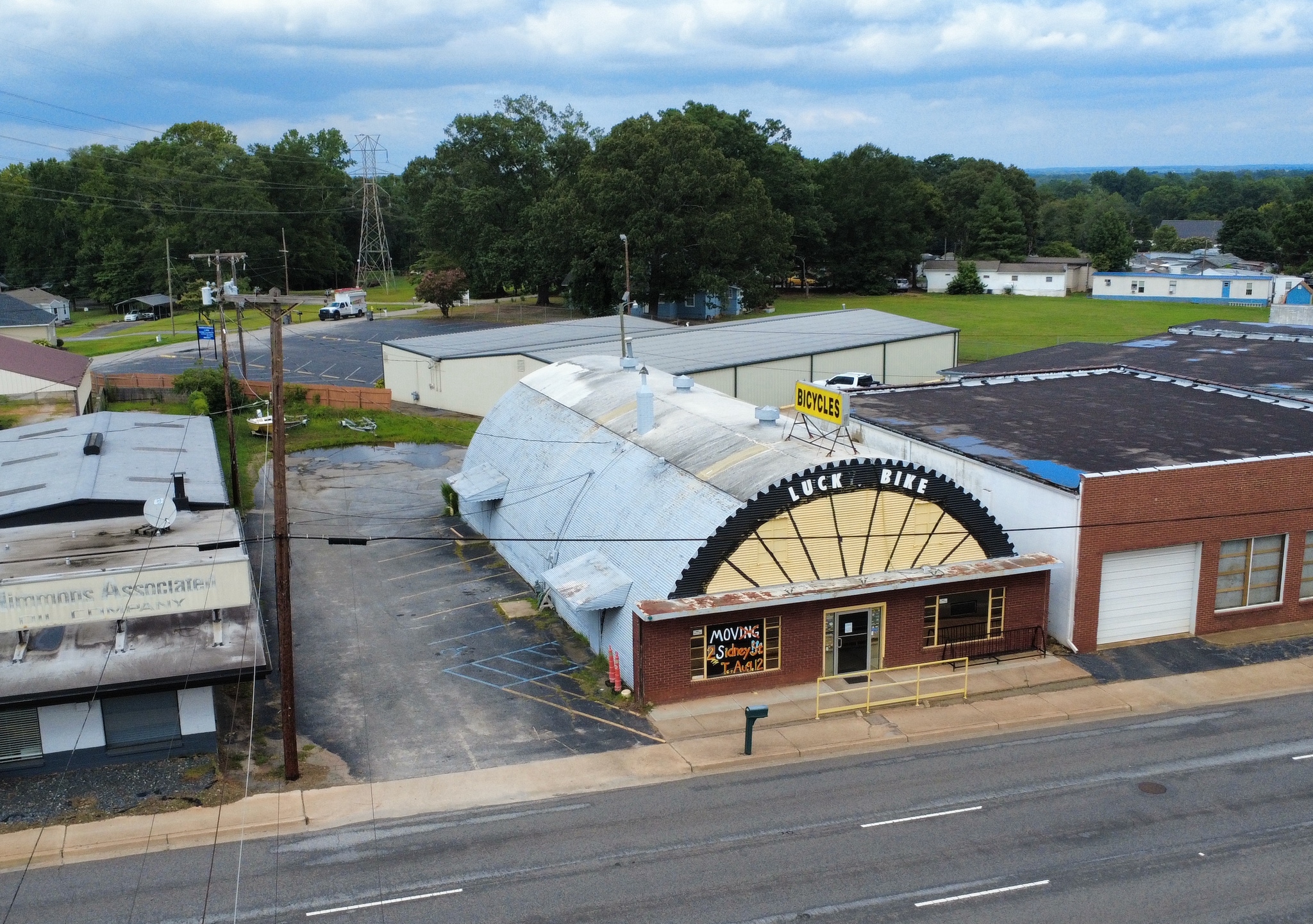 1826 N Pleasantburg Dr, Greenville, SC for sale Interior Photo- Image 1 of 2
